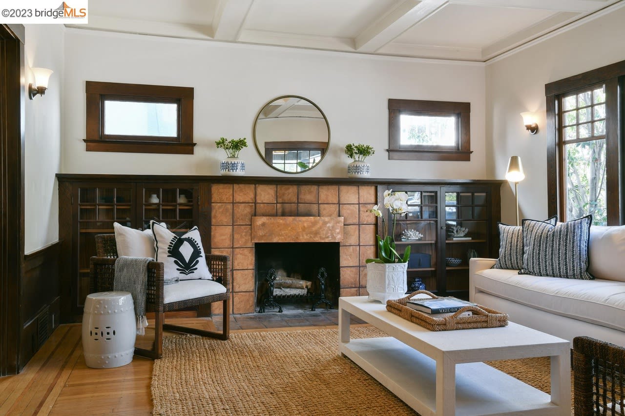 361 Alcatraz Ave