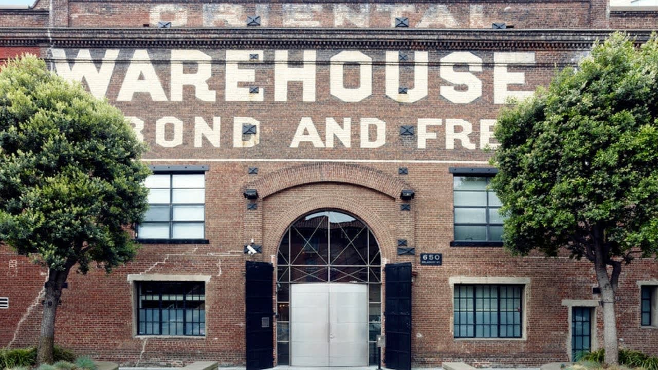 oriental-warehouse-condos-photo.jpg