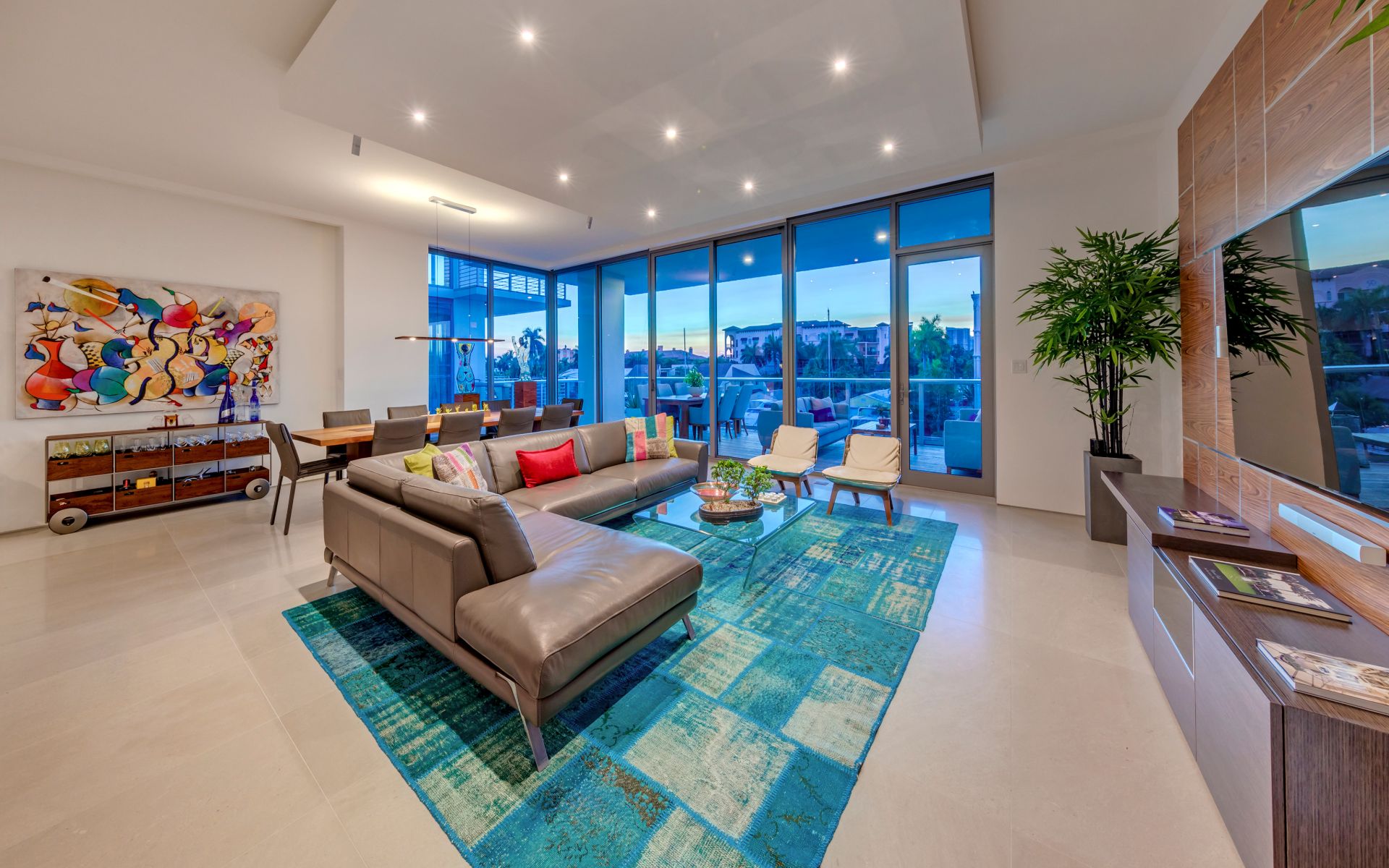 31 Isle Of Venice Dr Unit: 301