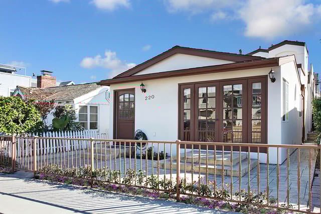 220 35th Street