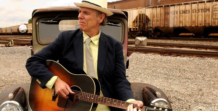 The Creative Edge | John Hiatt Performs in Rhode Island