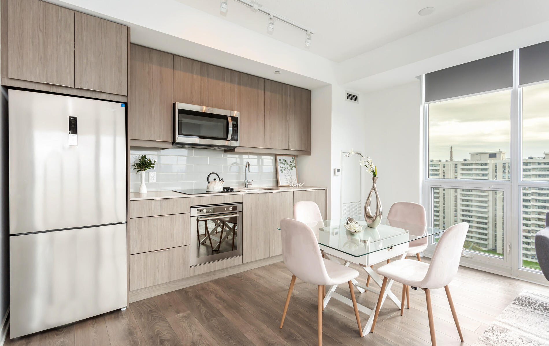 36 Forest Manor Rd Unit: 1105