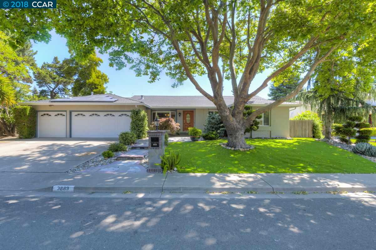 3889 Aragon Ln
