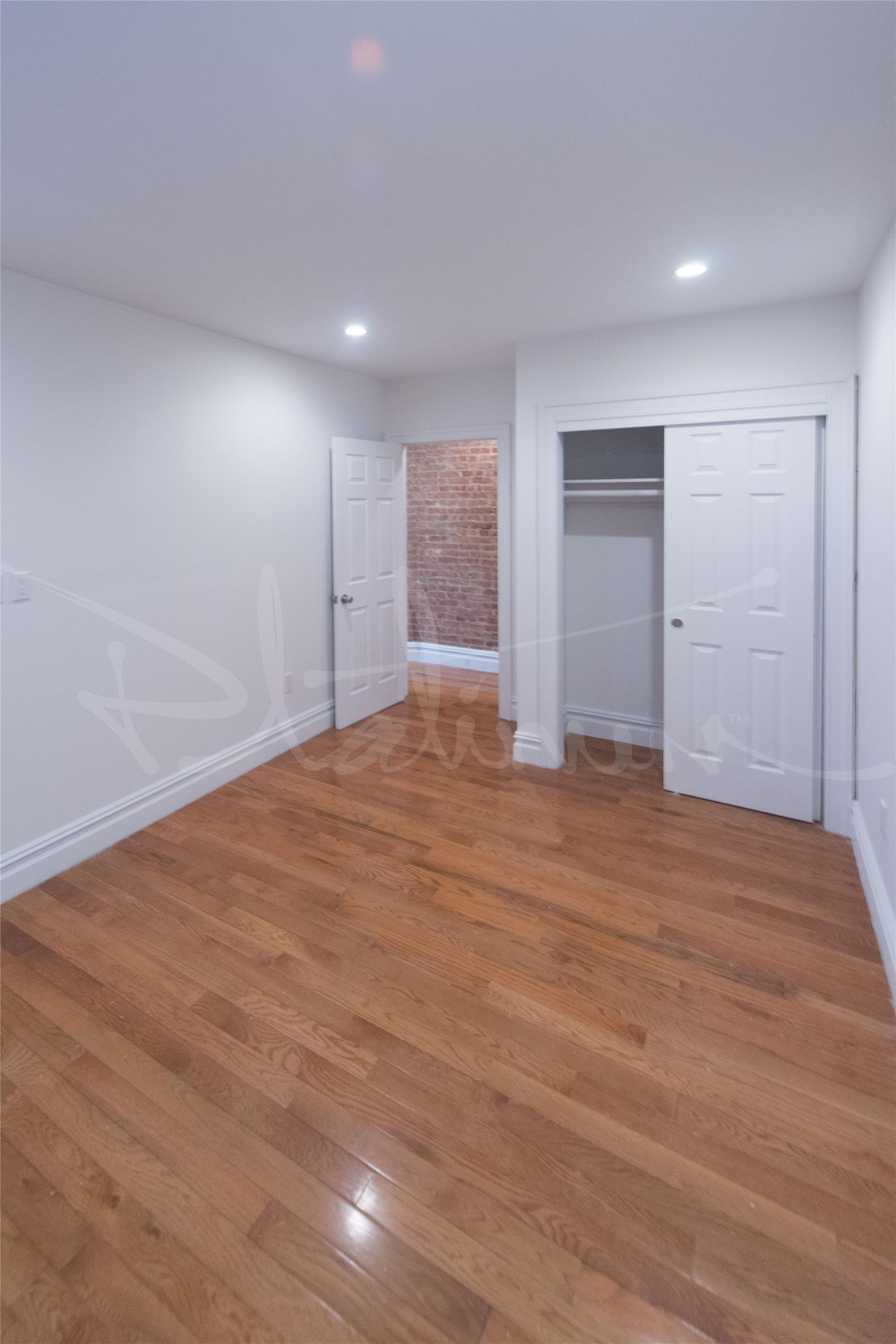 736 Riverside Drive, Apt 1G