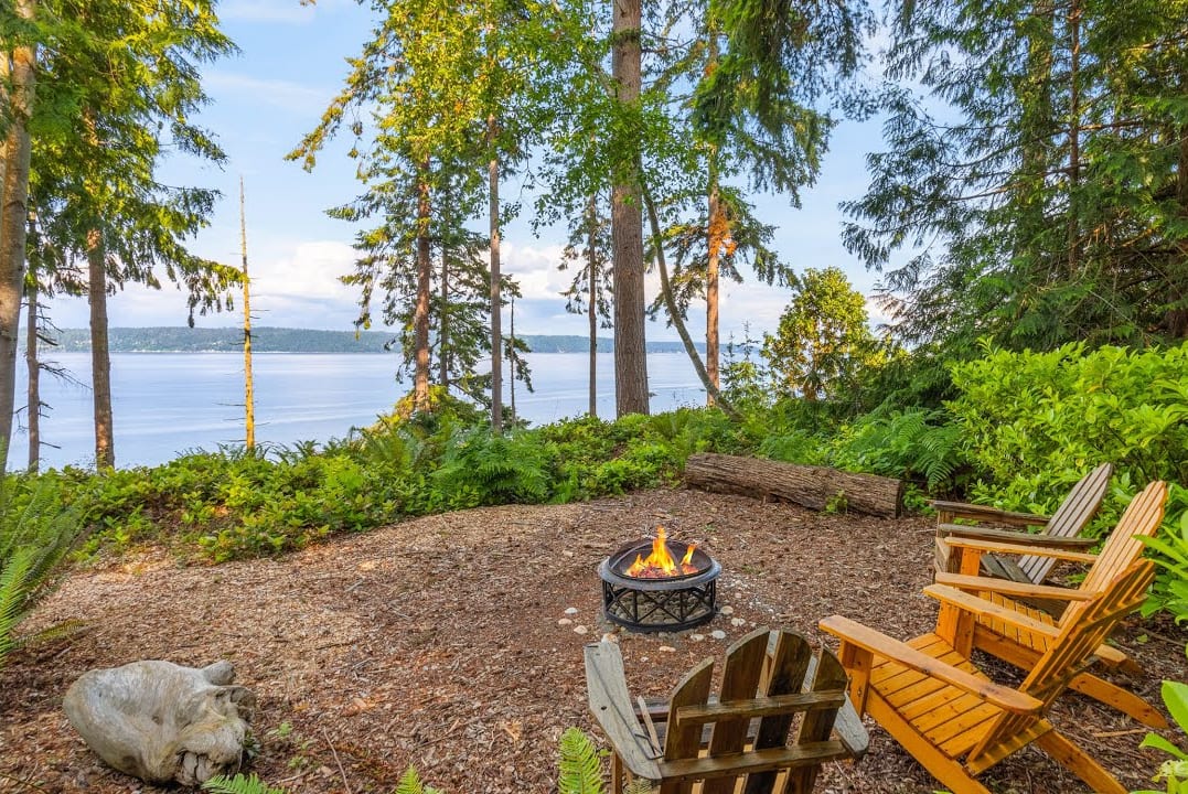 Legacy Residence with Stunning Views on Camano Island