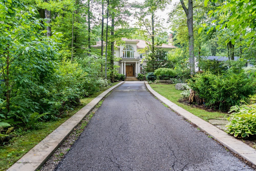 2122 Gordon Dr