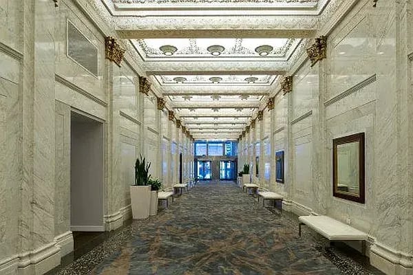 25 Broad St PH2C