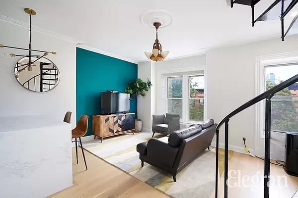 692 President Street Unit: 3