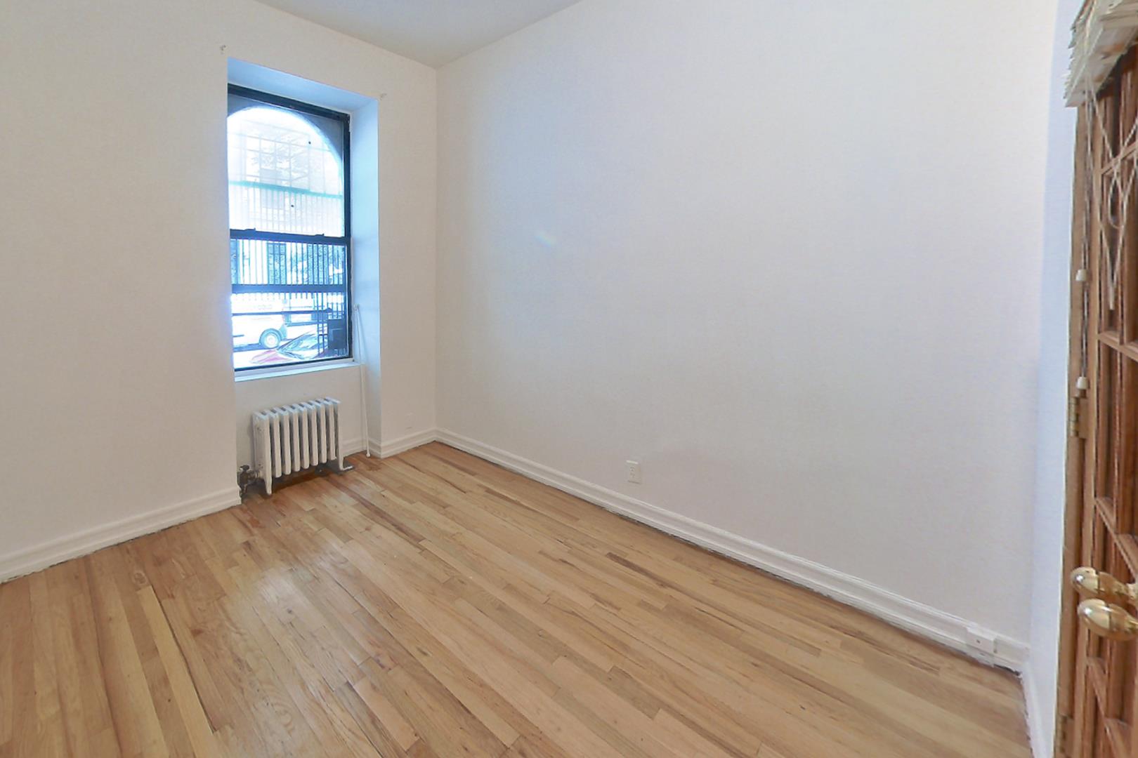 15a West 64th Street, Apt 1-B