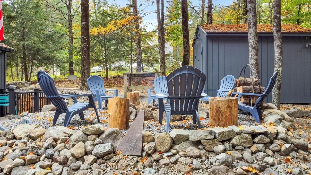 Chrysalis Cabin in Meredith, NH