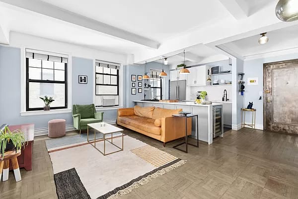 141 E 3rd St Unit: 6I