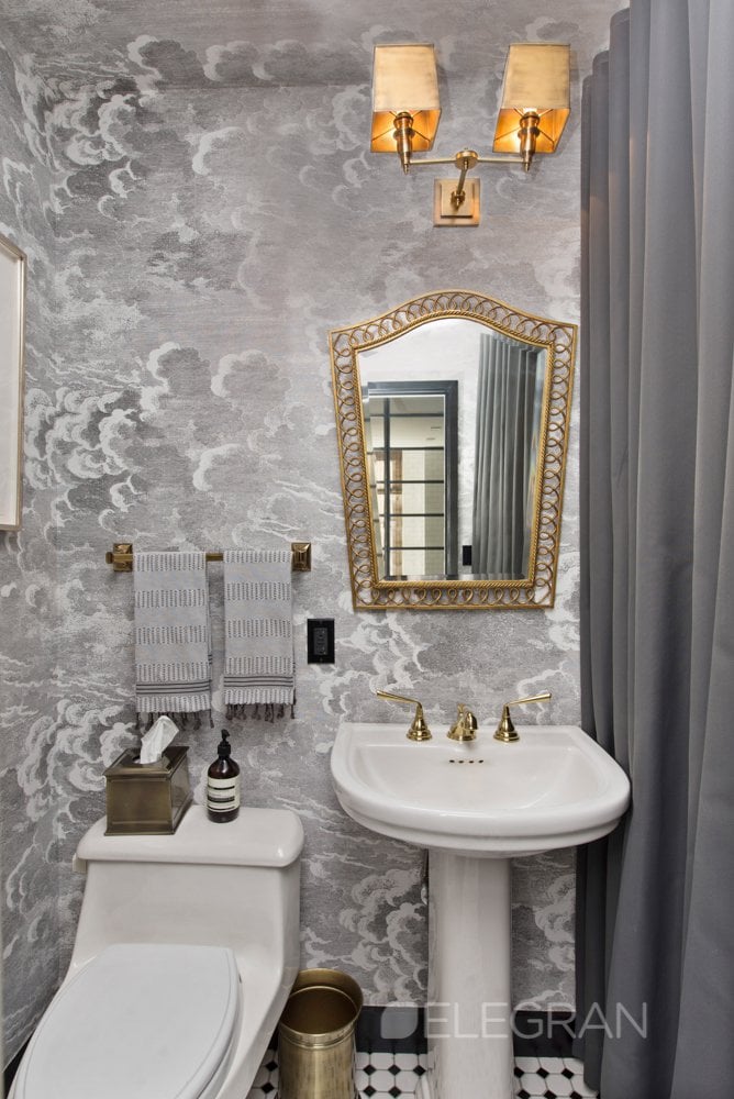 Carlton Regency South