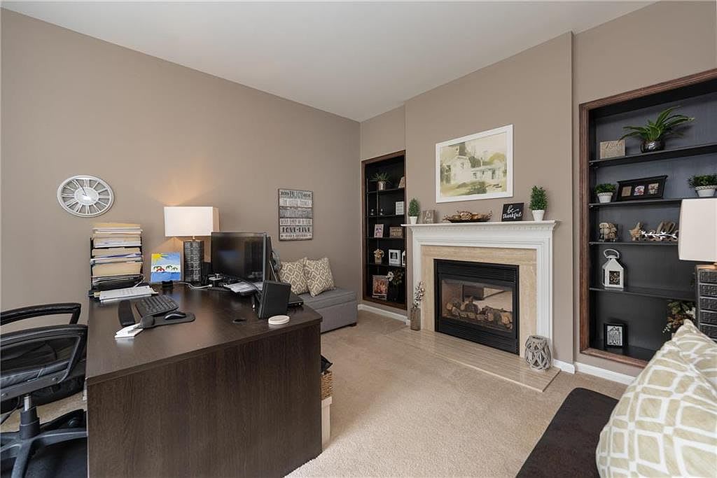 2660 Fieldview Dr