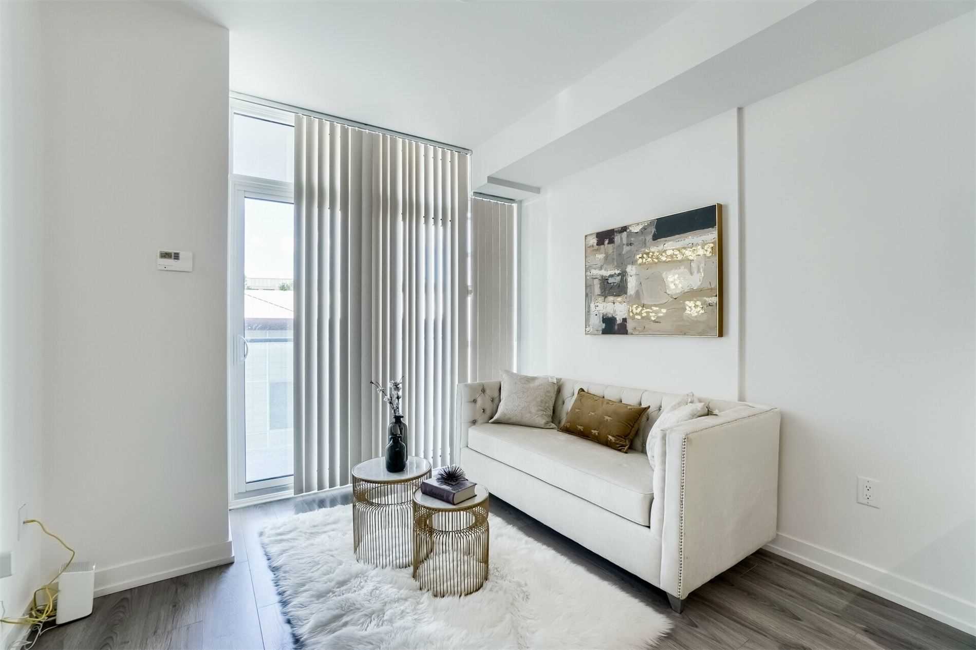 10 De Boers Dr Unit: 502