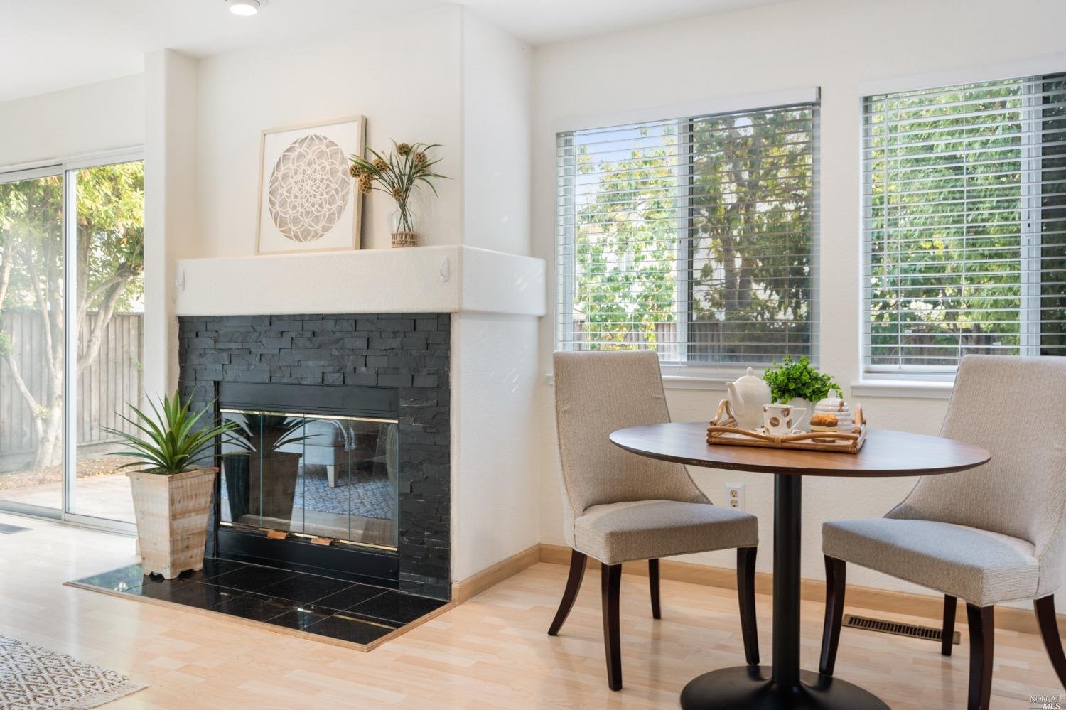 1710 Silverado Cir Petaluma CA 94954