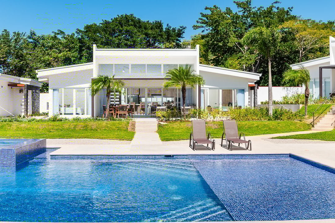 The Enclave | Ultra-Modern 2, 3, 5 Bedroom Villas Located Minutes From the Beach!