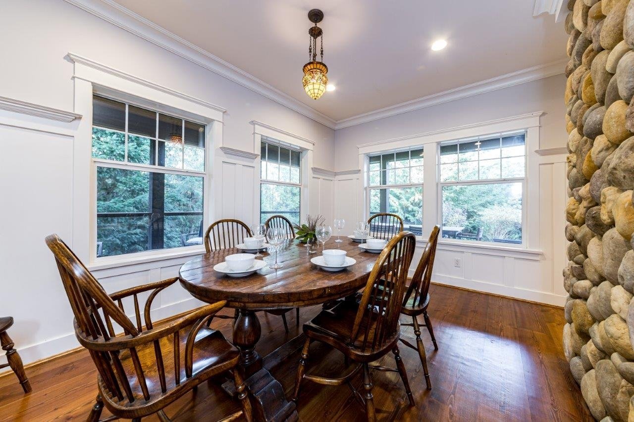 347 Salal Rd