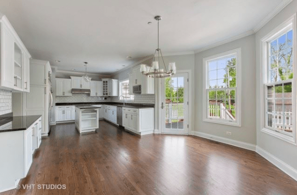 Featured Property: Picture Perfect Home in Clarendon Hills