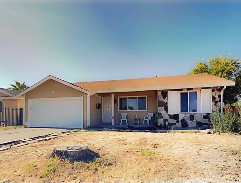 5740 Hollyhurst Way