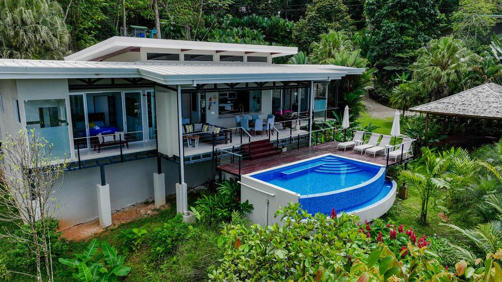 Luxury Villa With Guest House and Ocean Views of Costa Ballena