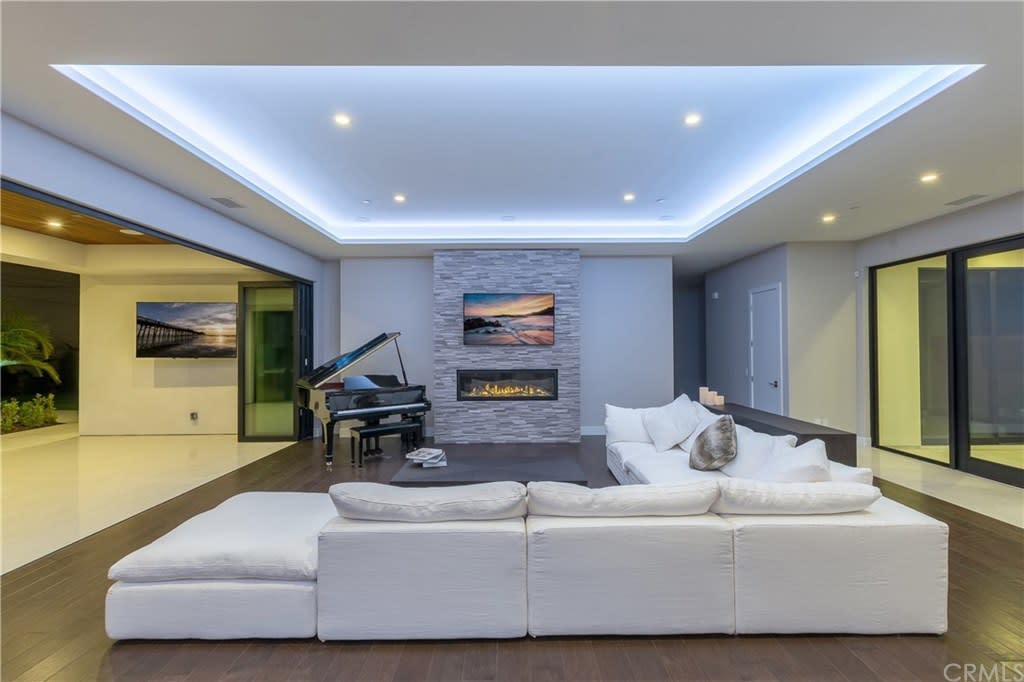 3011 Ceylon Road