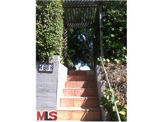 4608 Nob Hill Dr