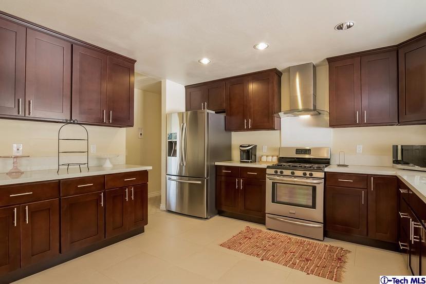 247 Crystal Ln