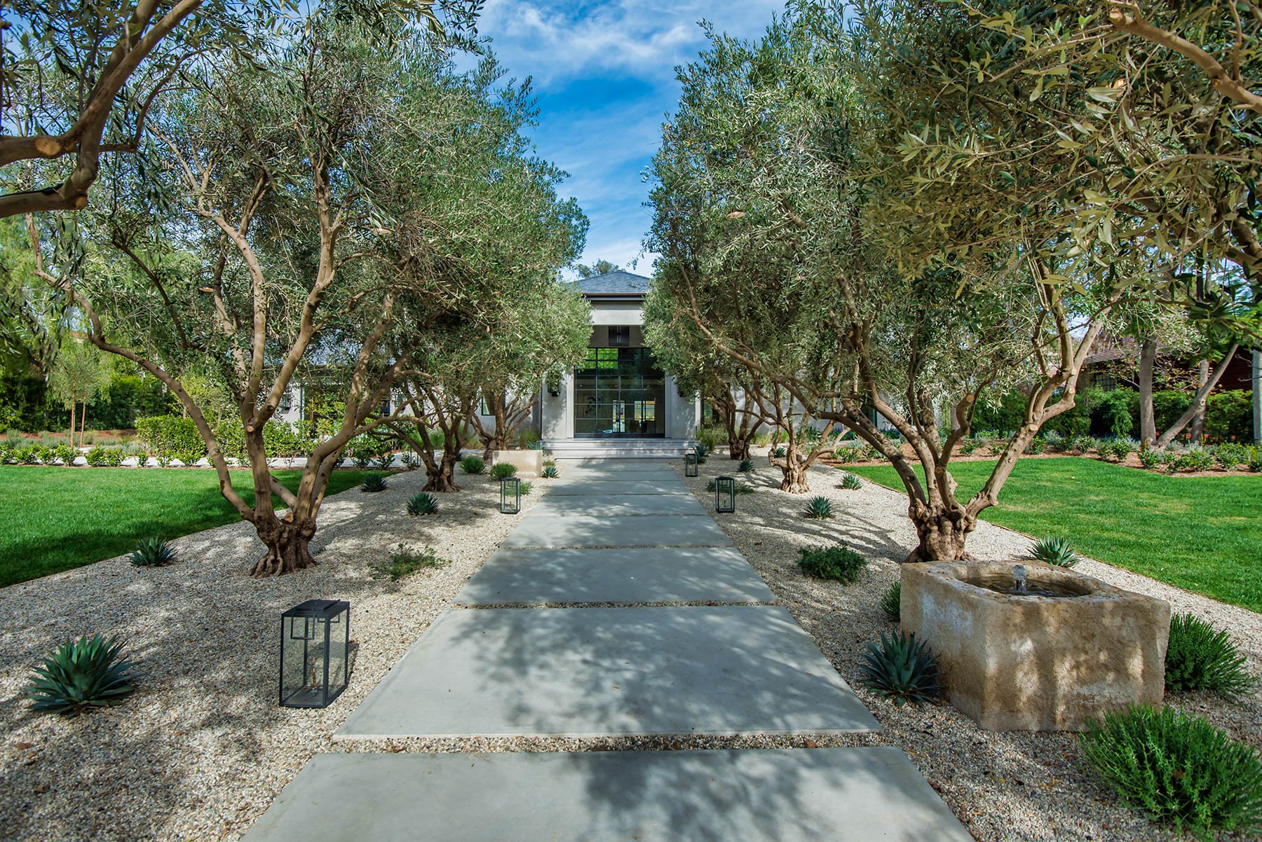 24051 Long Valley Rd, Hidden Hills