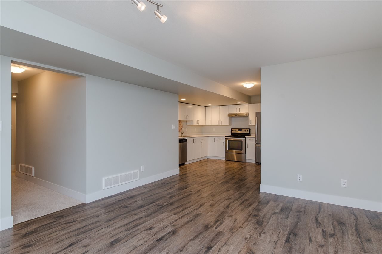 5483 Crimson Ridge