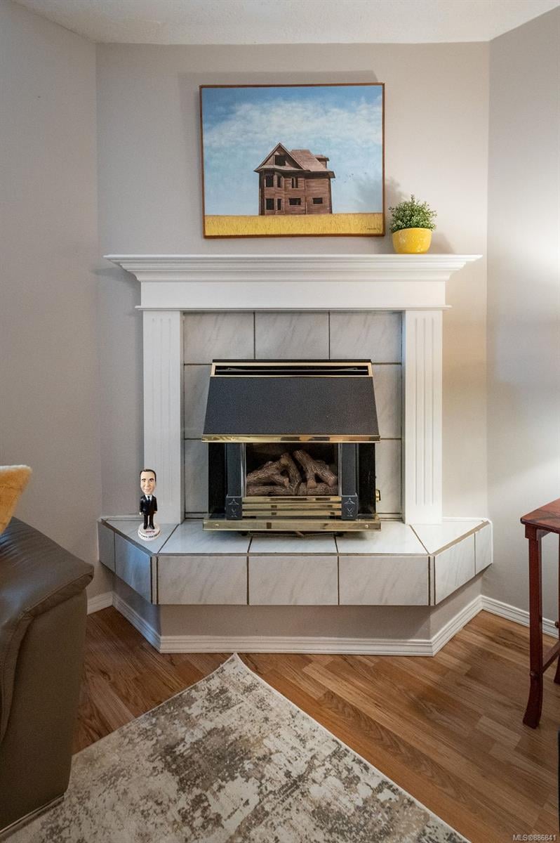 7-4540 W Saanich Rd