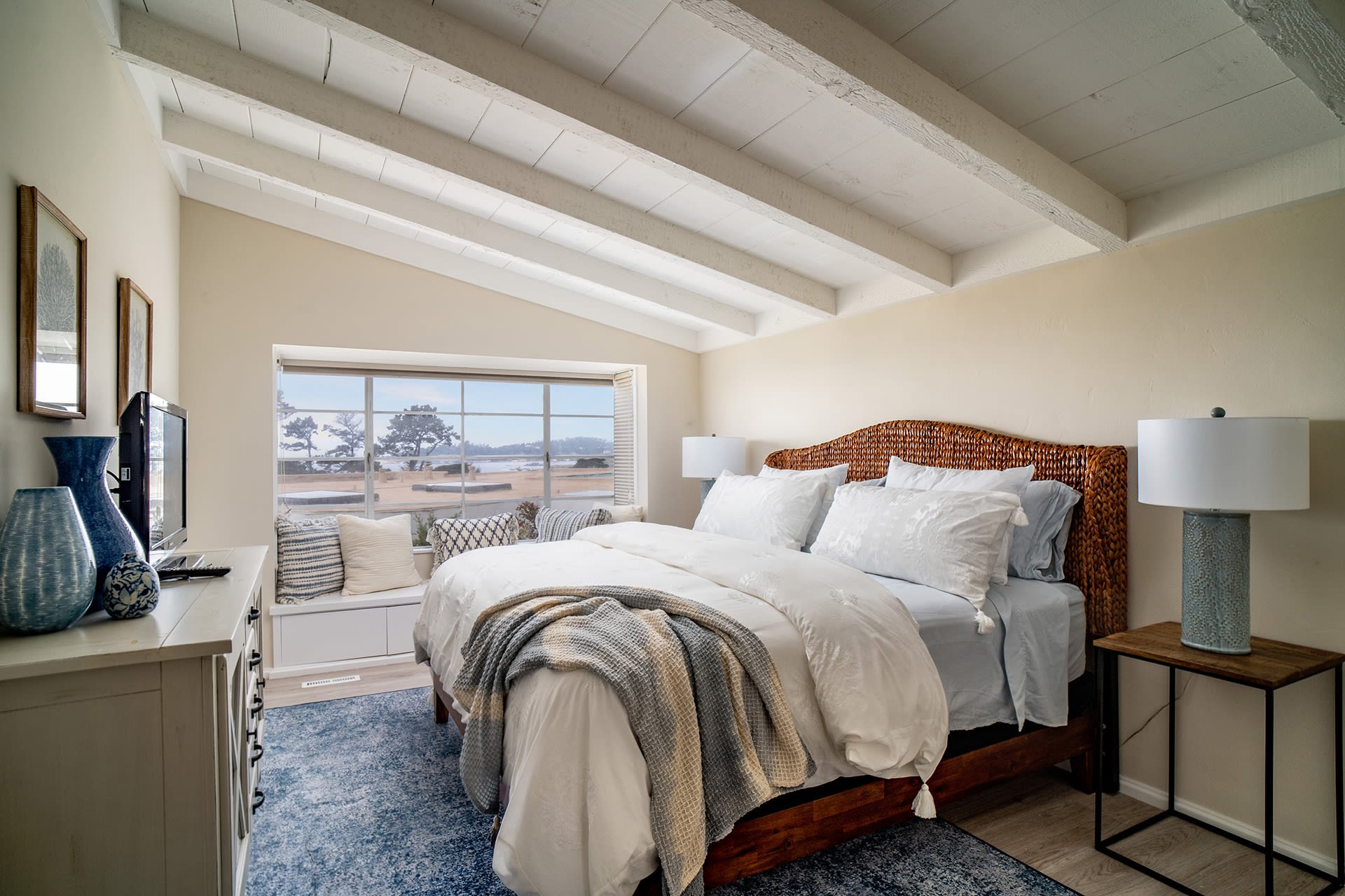 5 Sand and Sea - Carmel Beach Luxury Rental