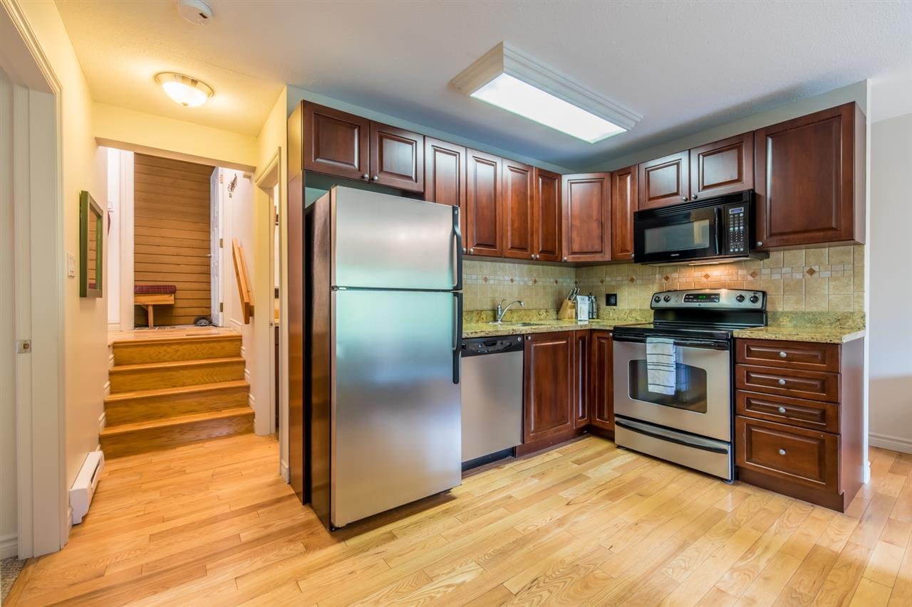 2-2240 Gondola Wy