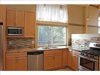 25440 Carmel Knolls Dr