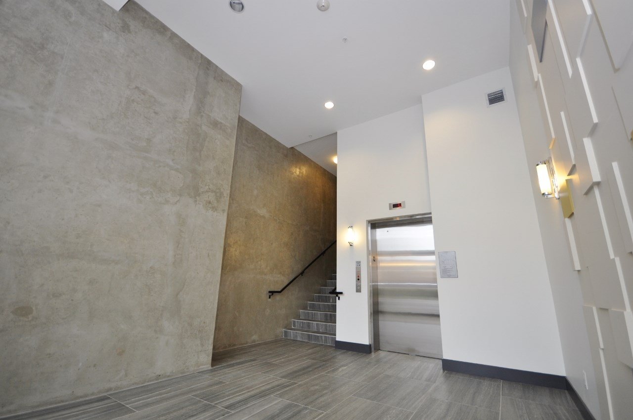 409-2858 W 4th Ave