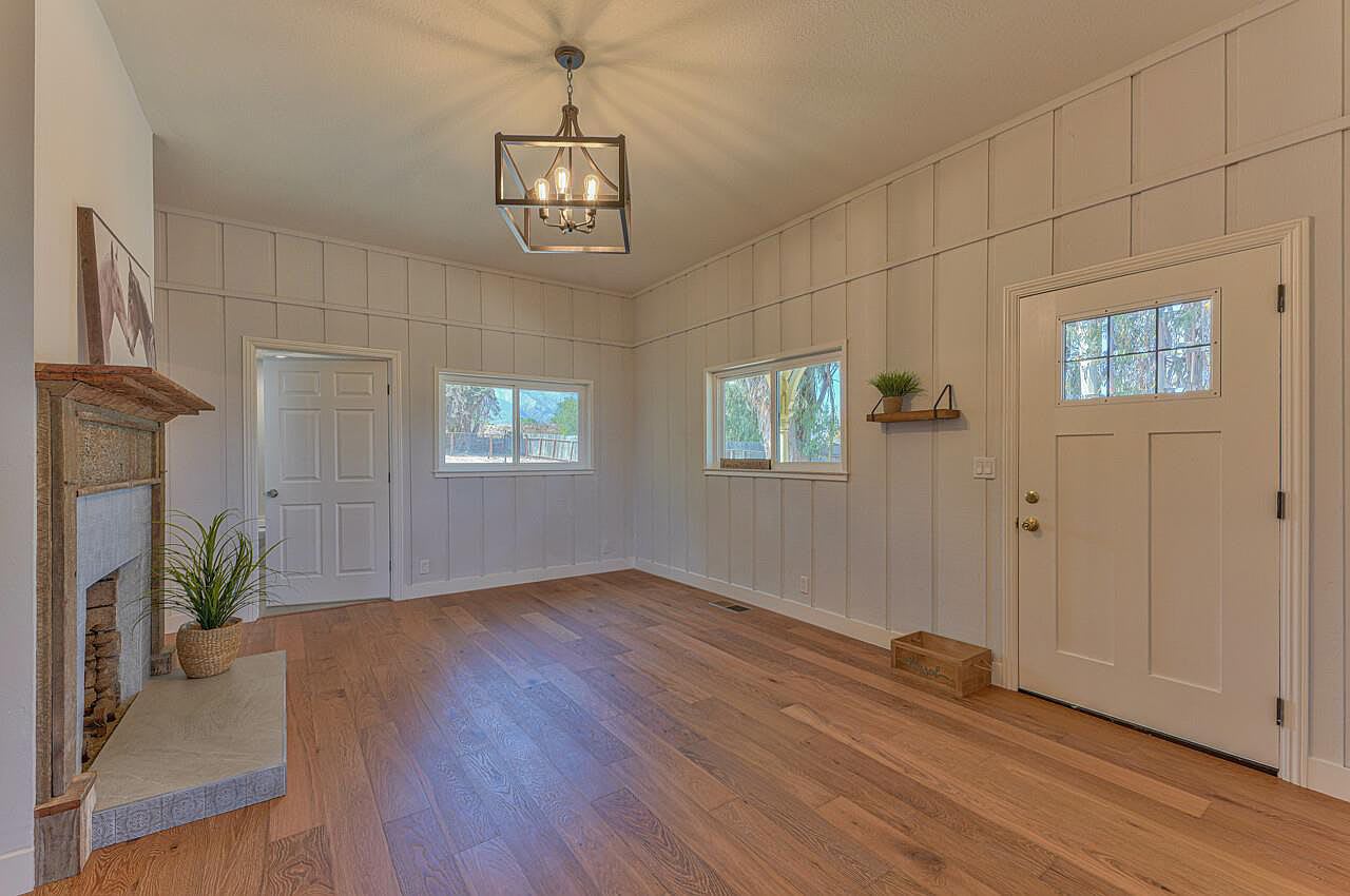 520 River Rd