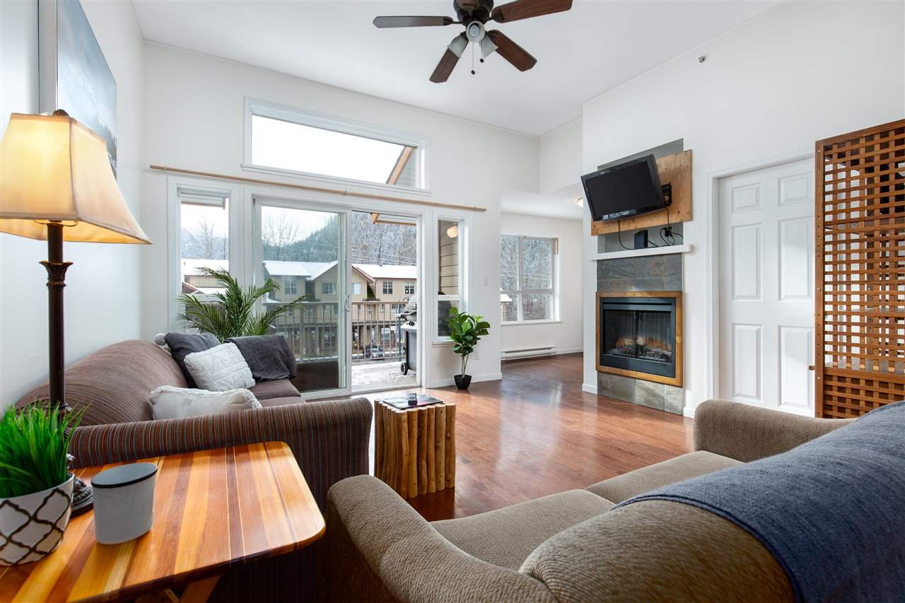 307-7331 Arbutus St