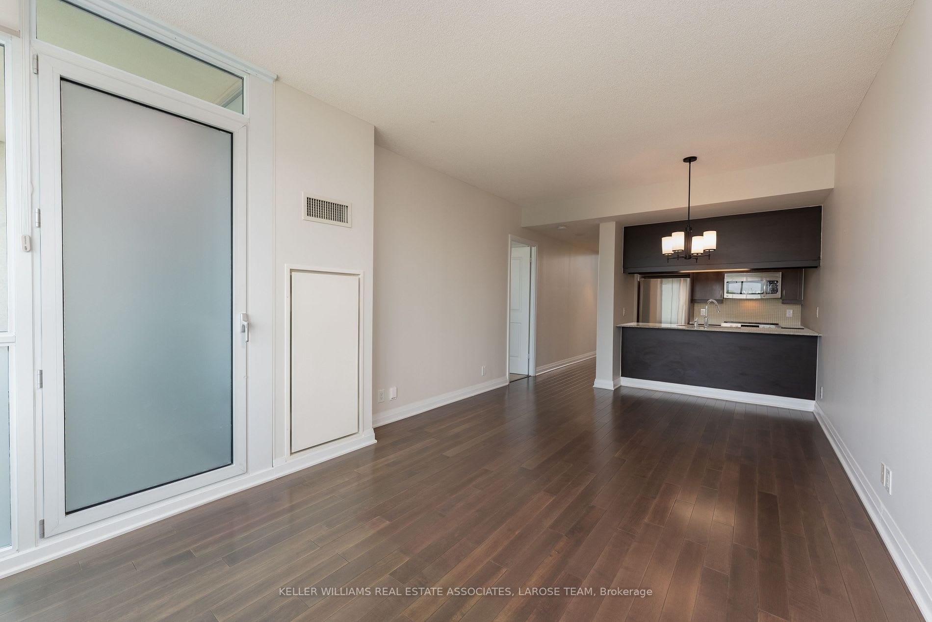 1055 Southdown Rd #401