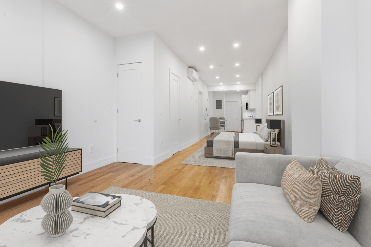 814 Macon Street, Apt A1
