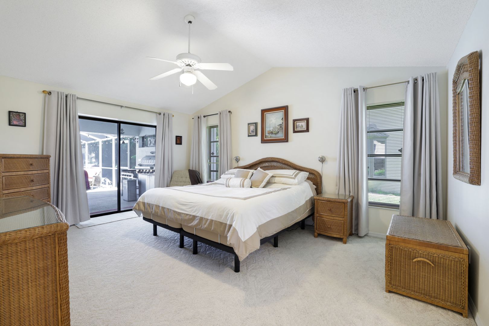 1513 SW 57th Street, Cape Coral FL 33914