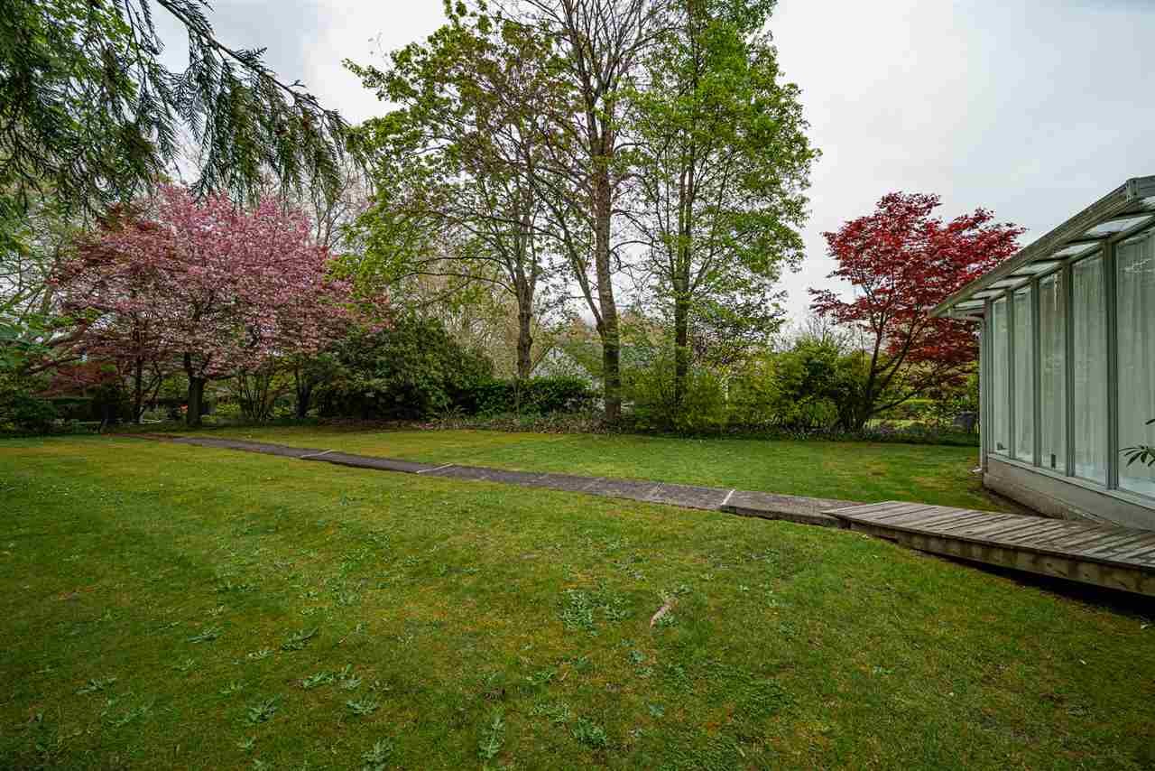 2238 W 36th Ave