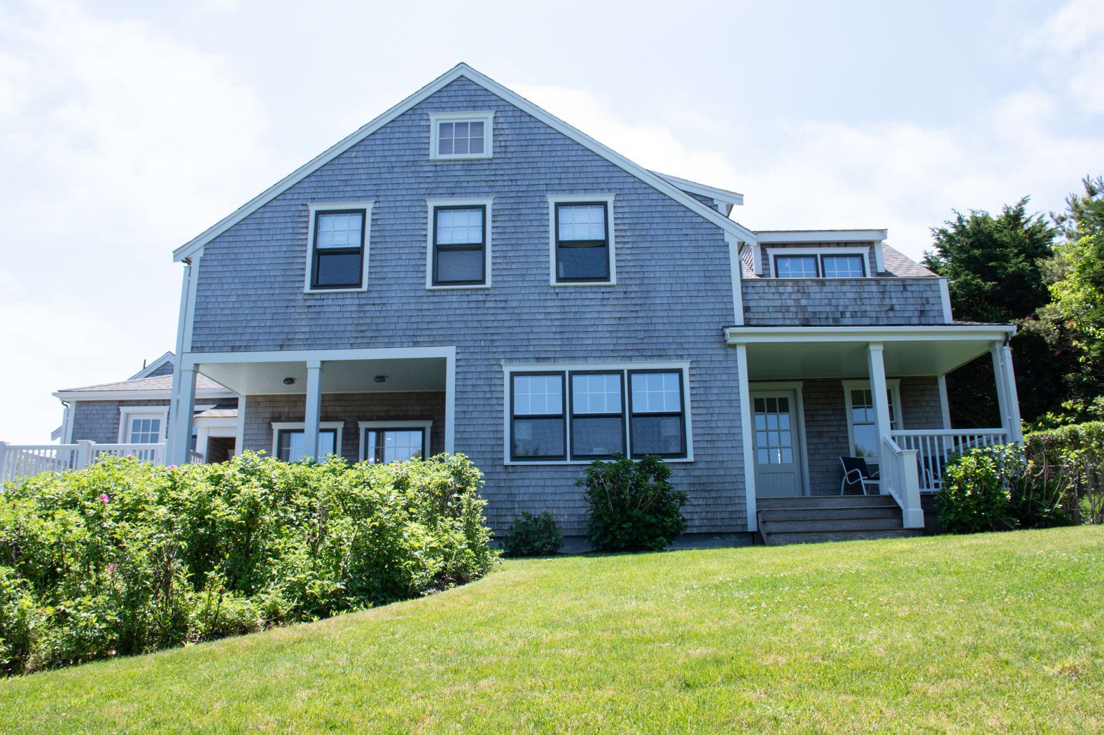 70 Vestal St