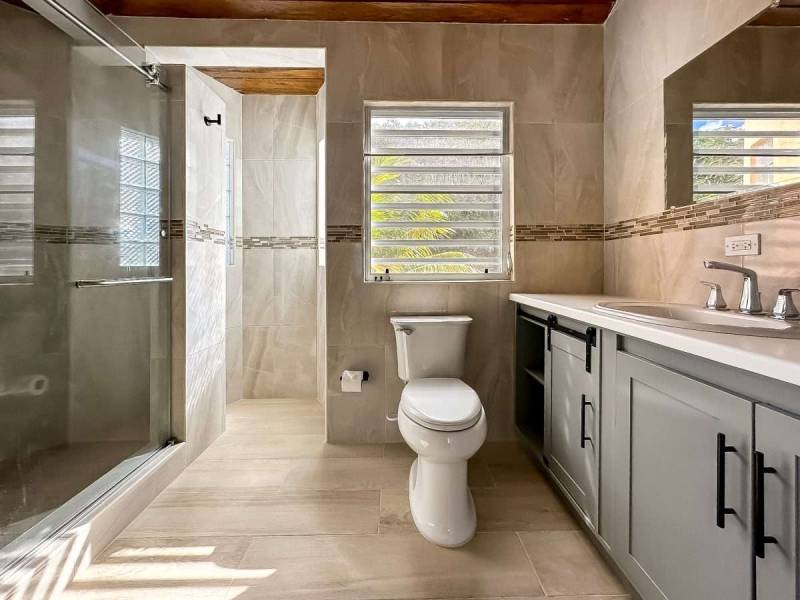 294 Fahie Hill 3 Bedrooms