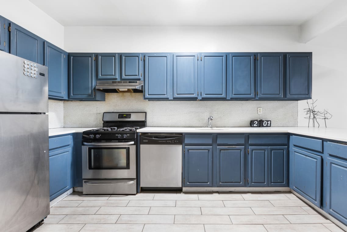 1031 Flushing Avenue