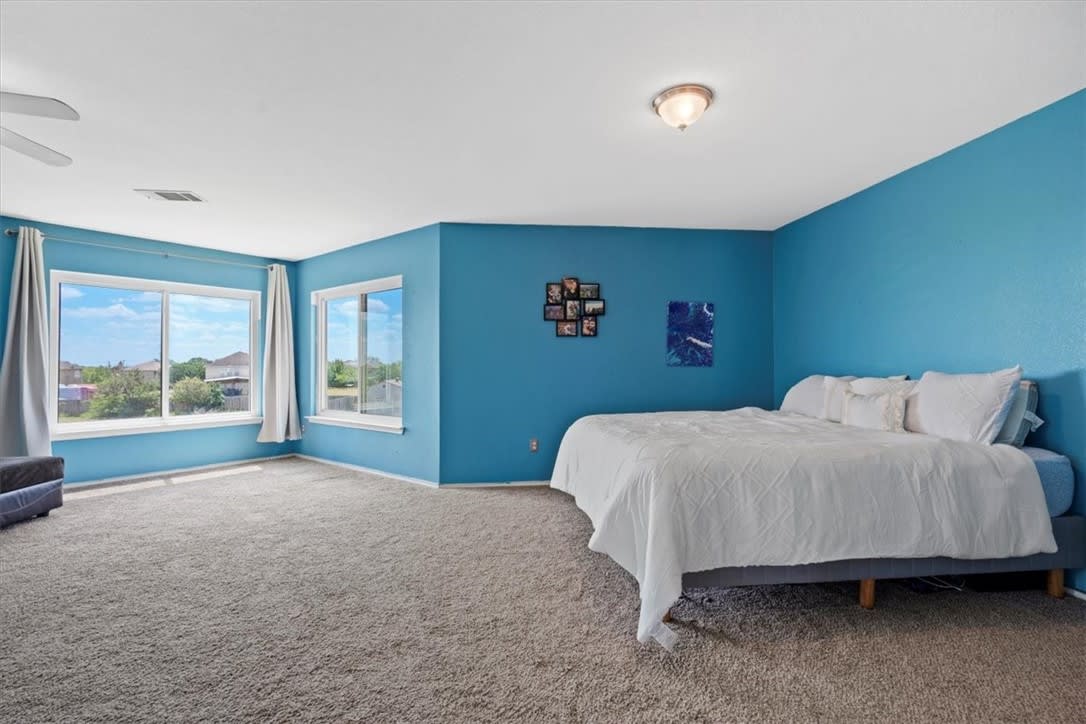 335 Siebert Dr