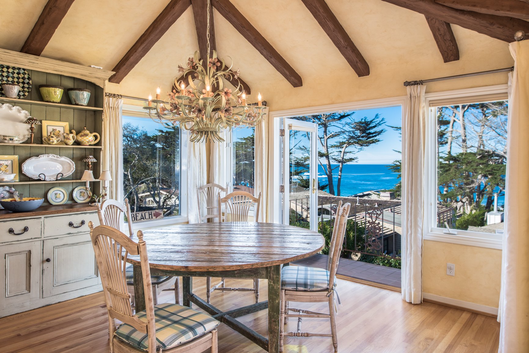 Carmelo Cottage