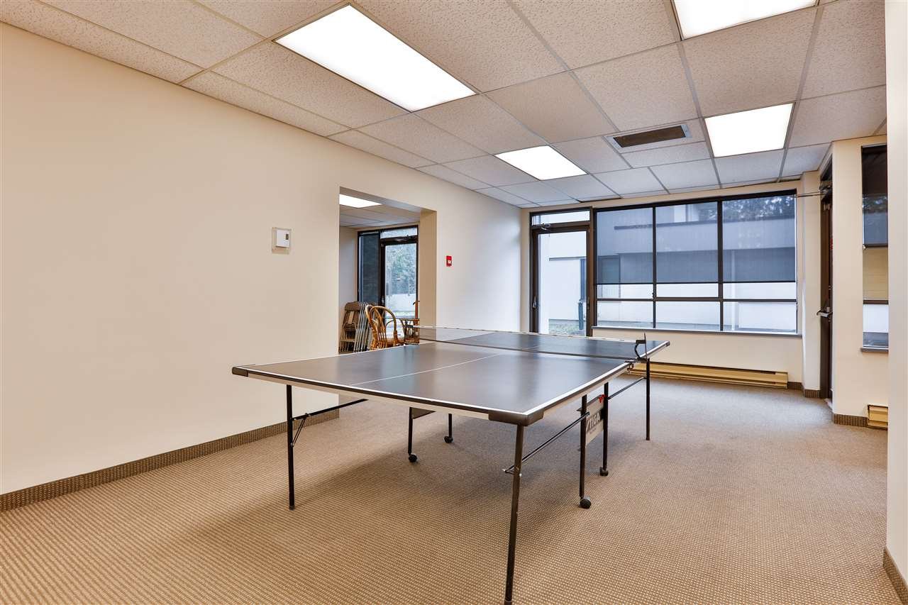303-9521 Cardston Ct