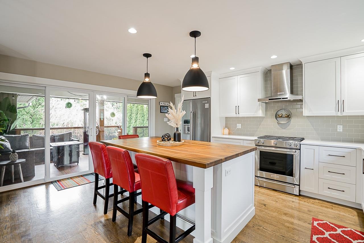 294 W Murphy Dr