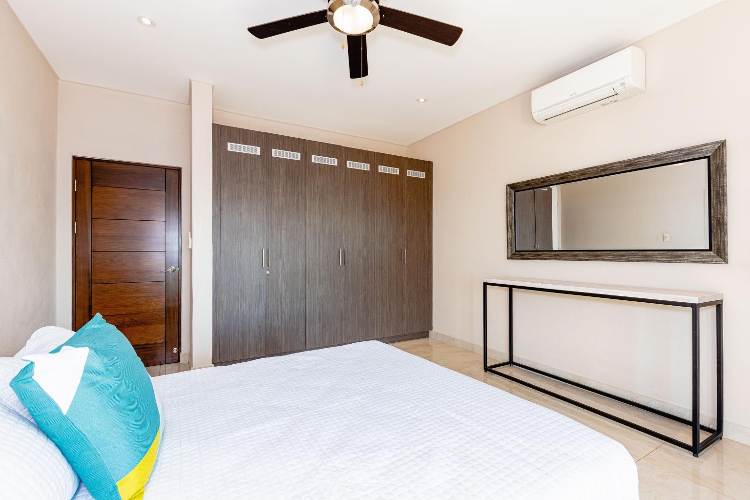 Luxury 6 BR Villa in Flamingo, Incredible Views | Starting At $1,350.00 Daily