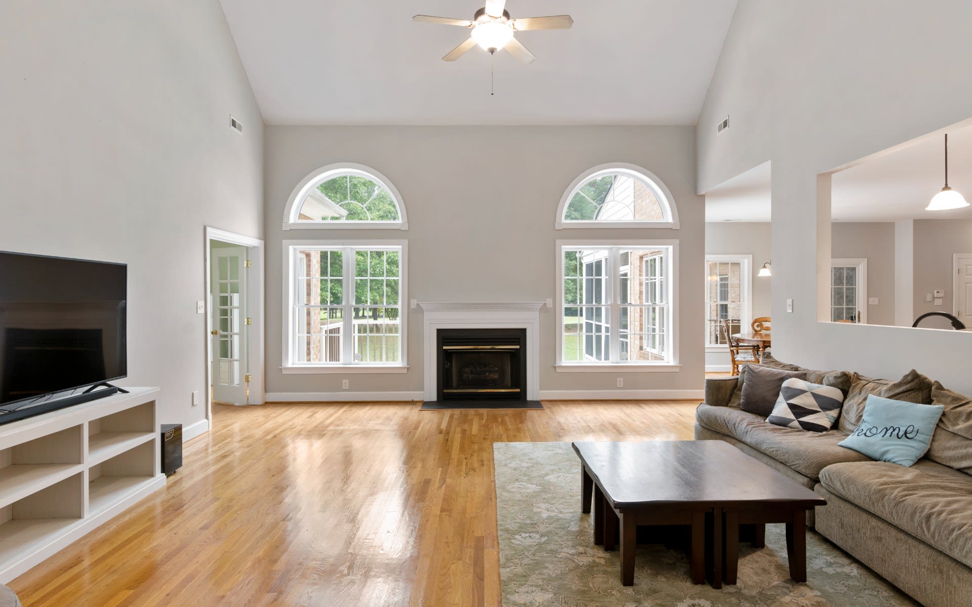 13437 Blue Heron Loop