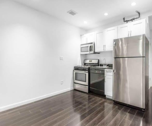 23 East 109th Street, Apt 4-C